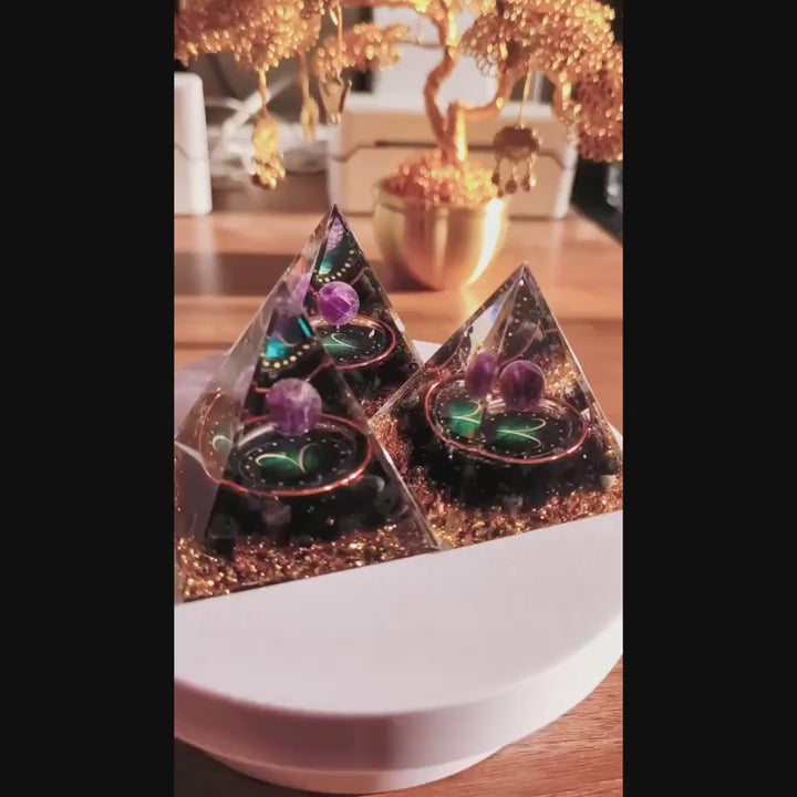 1pieza Pirámide de Orgone Amatista Obsidiana hecha a mano